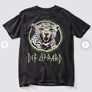 Def Leppard Graphic Tee